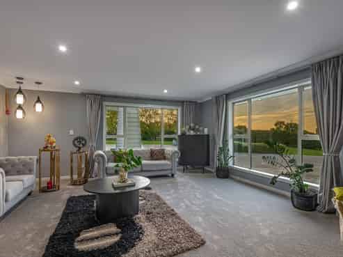 2 Tutakarae Road, Kelvin Grove