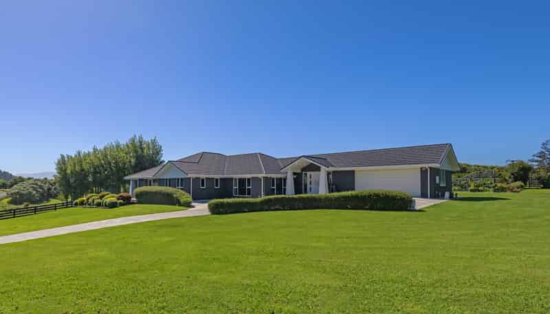 2 Tutakarae Road, Kelvin Grove