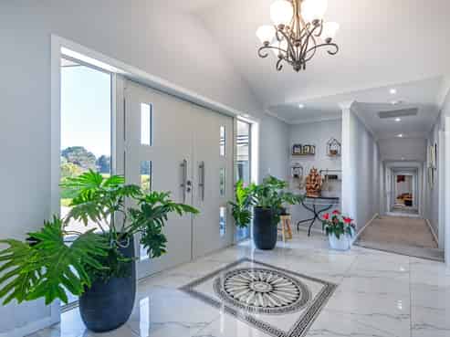 2 Tutakarae Road, Kelvin Grove