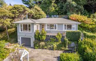 121 Wainuiomata Road, Wainuiomata