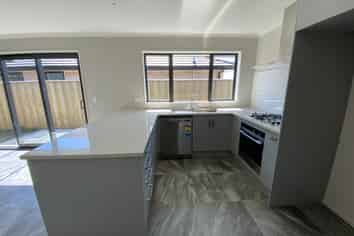 9 Curtis Street, Woodend