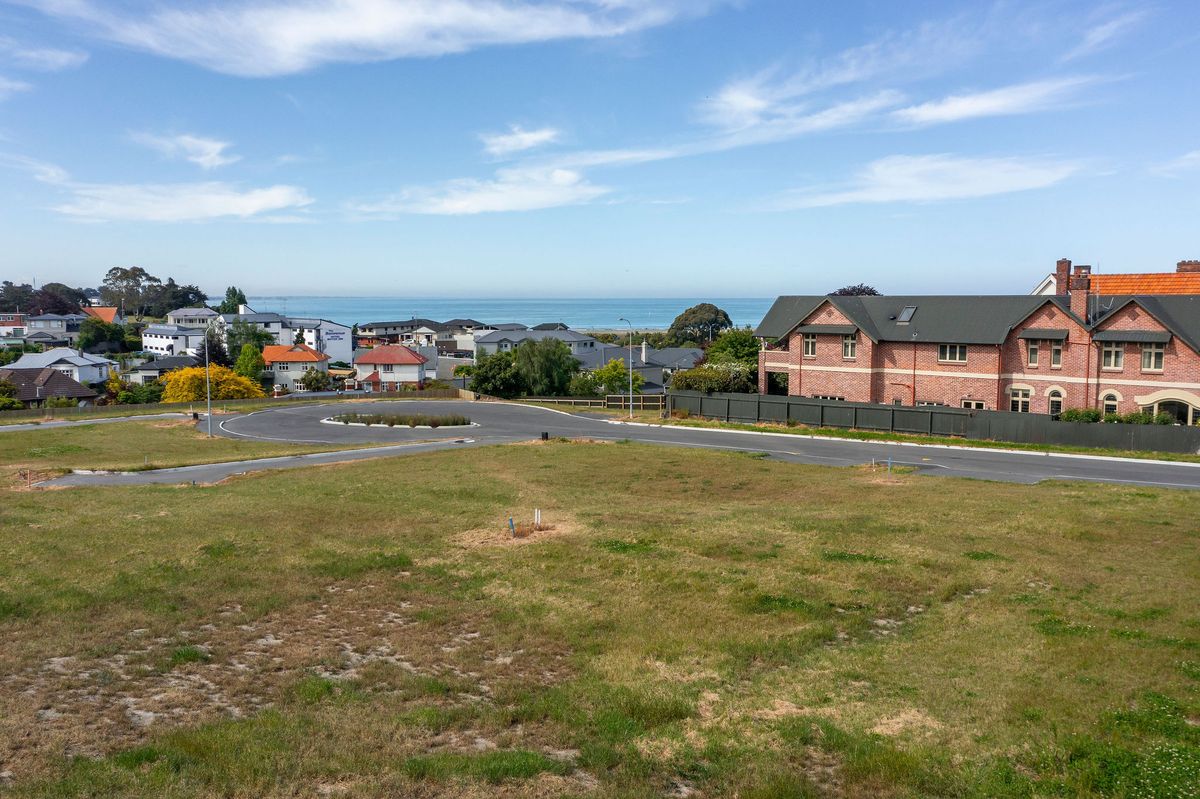 Caroline Bay at your doorstep. - Altro