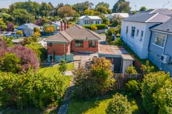 12 Ranfurly Street, West End