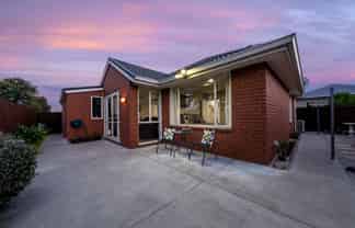 2/20 Braddon Street, Addington