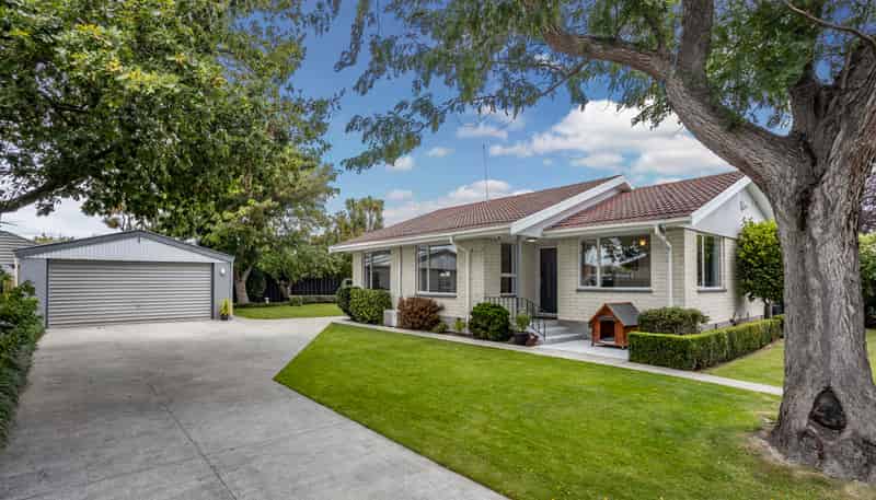 74 Sapphire Street, Casebrook