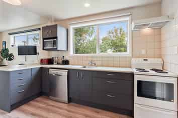 74 Sapphire Street, Casebrook