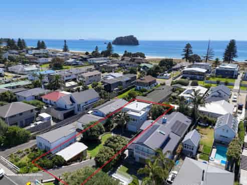 61 Oceanview Road, Mount Maunganui