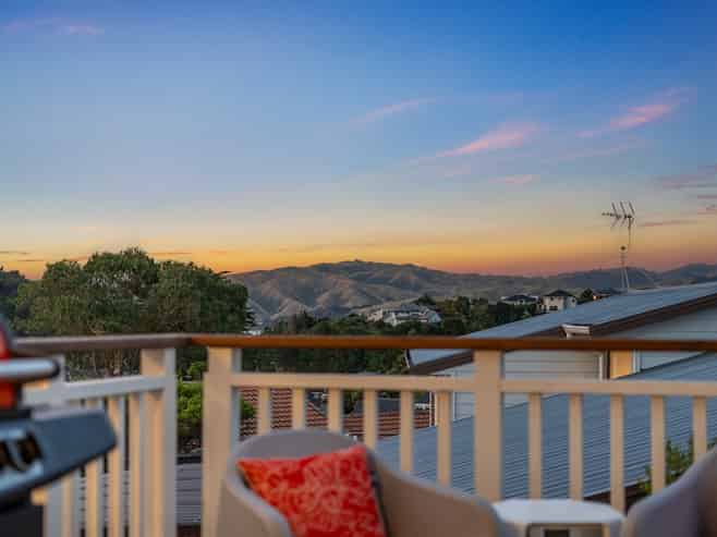 7 James Cook Drive, Whitby