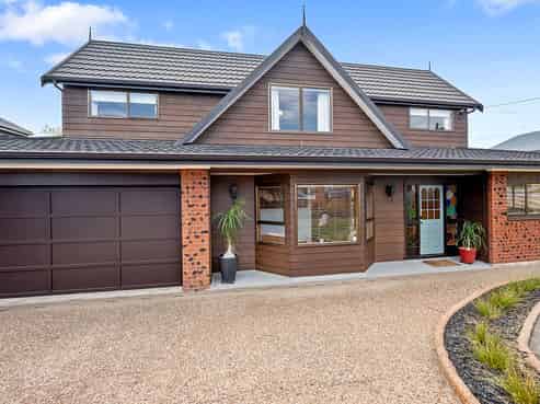 34A Calliope Road, Devonport