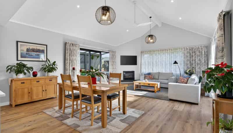 105 Mangawhai Heads Road, Mangawhai Heads