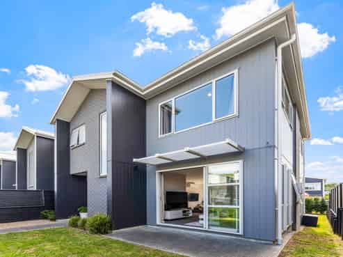 48 Karepiro Drive, Stanmore Bay