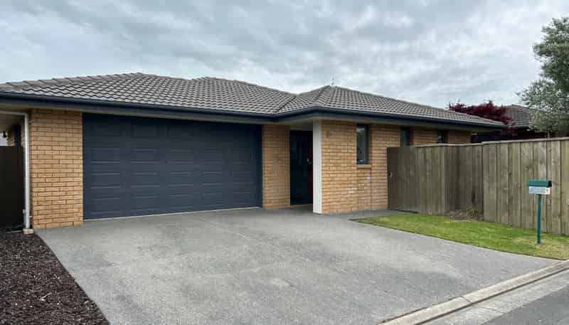 F/8 Renoir Drive, Rolleston