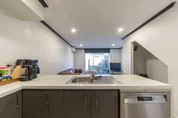 9H Denver Place, Hamilton East