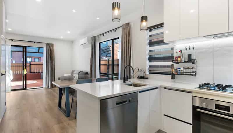 18 Treeline Lane, Flat Bush