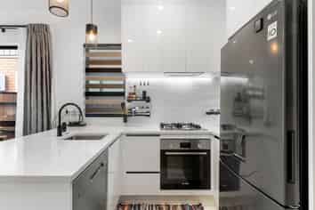 18 Treeline Lane, Flat Bush