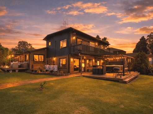 91 Victory Road, Laingholm