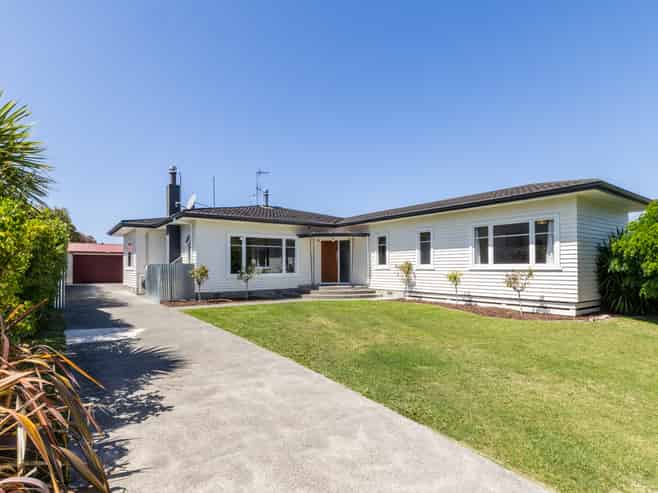 44 Coverdale Street, Onekawa