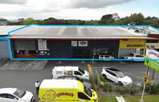 Flexible Options - Road Frontage & Secure Yard