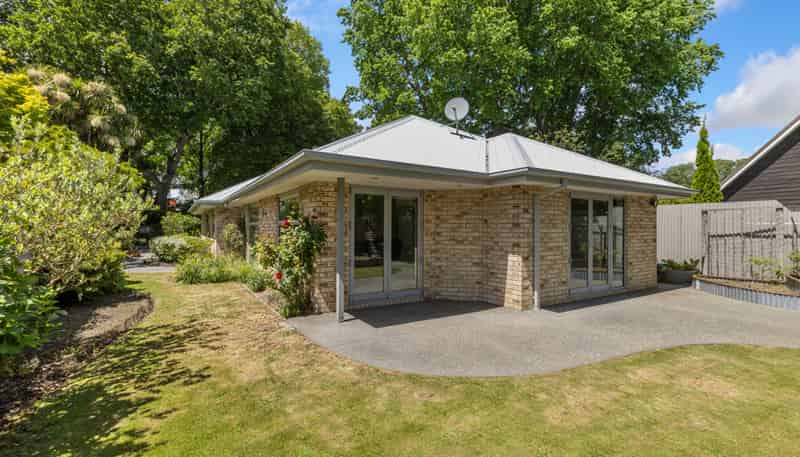 671A Main North Road, Belfast