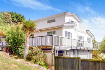 12 Tolhurst Street, Johnsonville