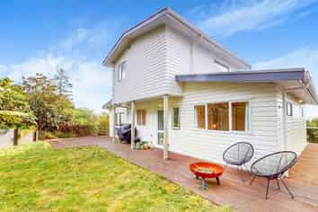 12 Tolhurst Street, Johnsonville