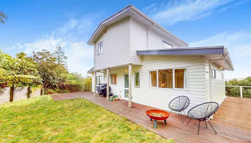 12 Tolhurst Street, Johnsonville