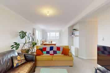 12 Tolhurst Street, Johnsonville