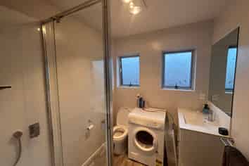 2/80 Purchas Street, Saint Albans