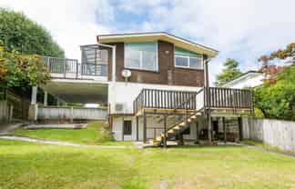 2/43 Arran Road, Browns Bay