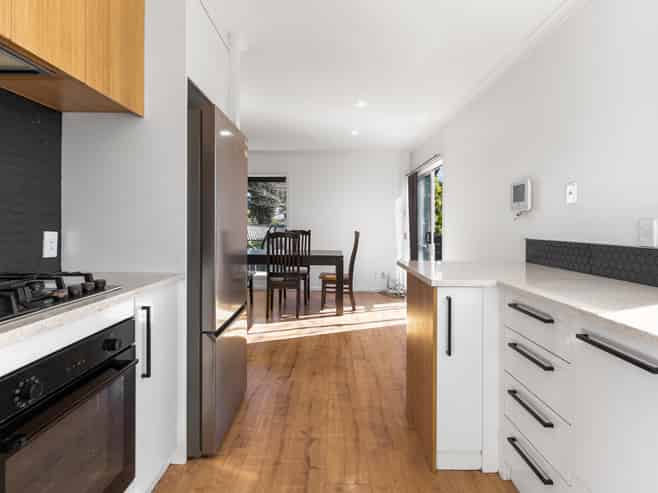 20B Adams Road, Manurewa