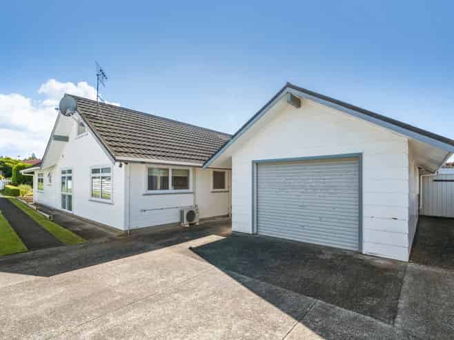 12 Kea Street, Katikati