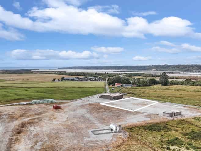 22 Airport Lane, Haast