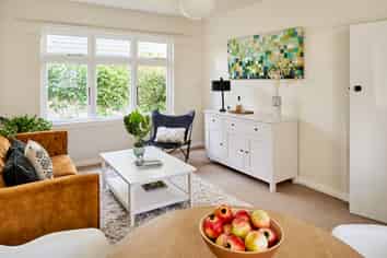 3/1 Rixon Grove, Mount Victoria