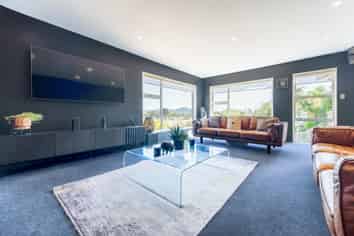 12 William Avenue, Raumati South