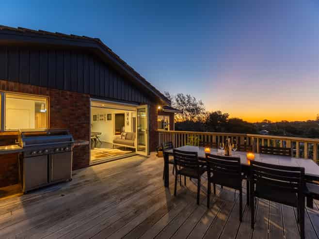 12 William Avenue, Raumati South