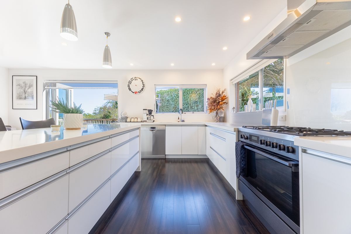 Elevated Living, Quietly Revealed - Vista 5