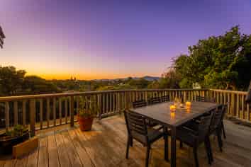 12 William Avenue, Raumati South