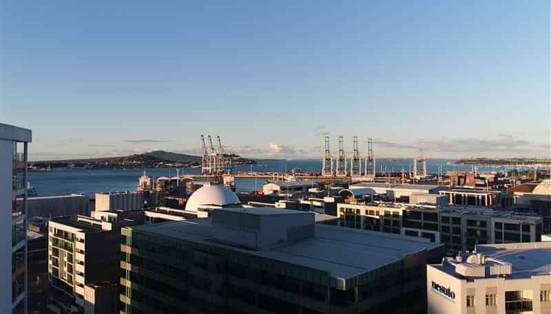 1403/39 Beach Road, Auckland Central