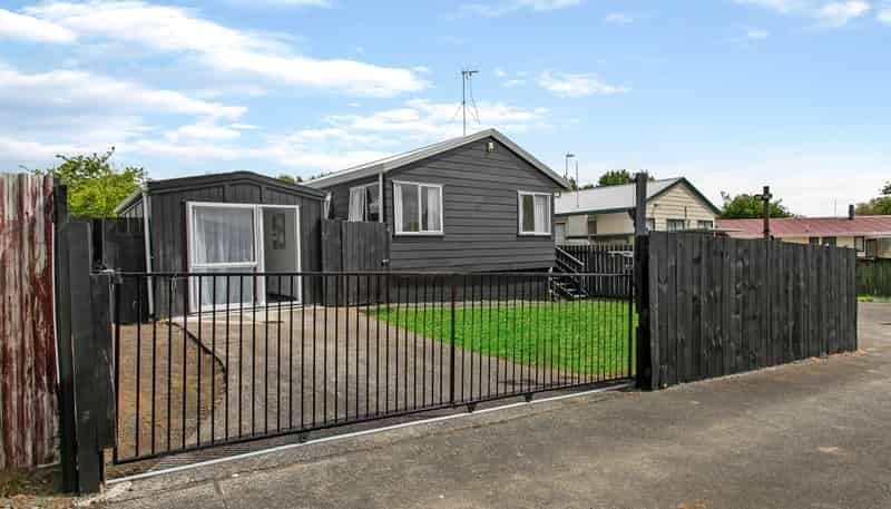 1/73 Redcrest Avenue, Papakura