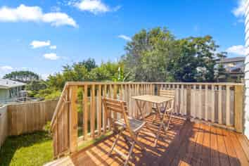 29A Holmes Drive South, Massey