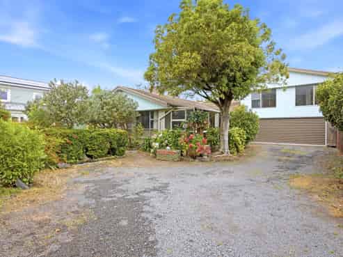 20A Bryndwr Road, Fendalton