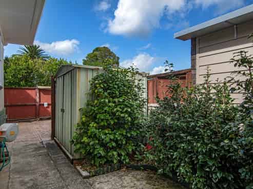 1&2/55B  Mains Avenue, Kensington