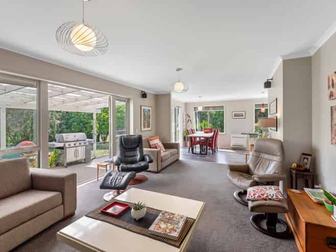 92 Settlement Road / 3 Sutton Road, Te Horo