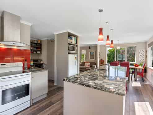 92 Settlement Road / 3 Sutton Road, Te Horo