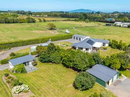 92 Settlement Road / 3 Sutton Road, Te Horo