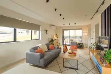 20B Makomako Drive, Orewa