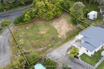 7A Norman Road, Titirangi