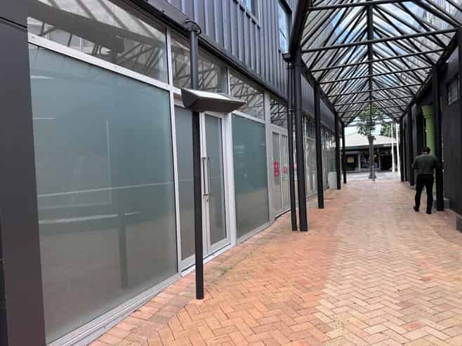 Light Bright Laneway Office