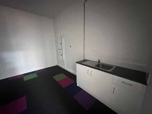 Light Bright Laneway Office