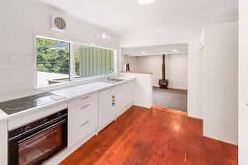 78 Kauri Point Road, Laingholm